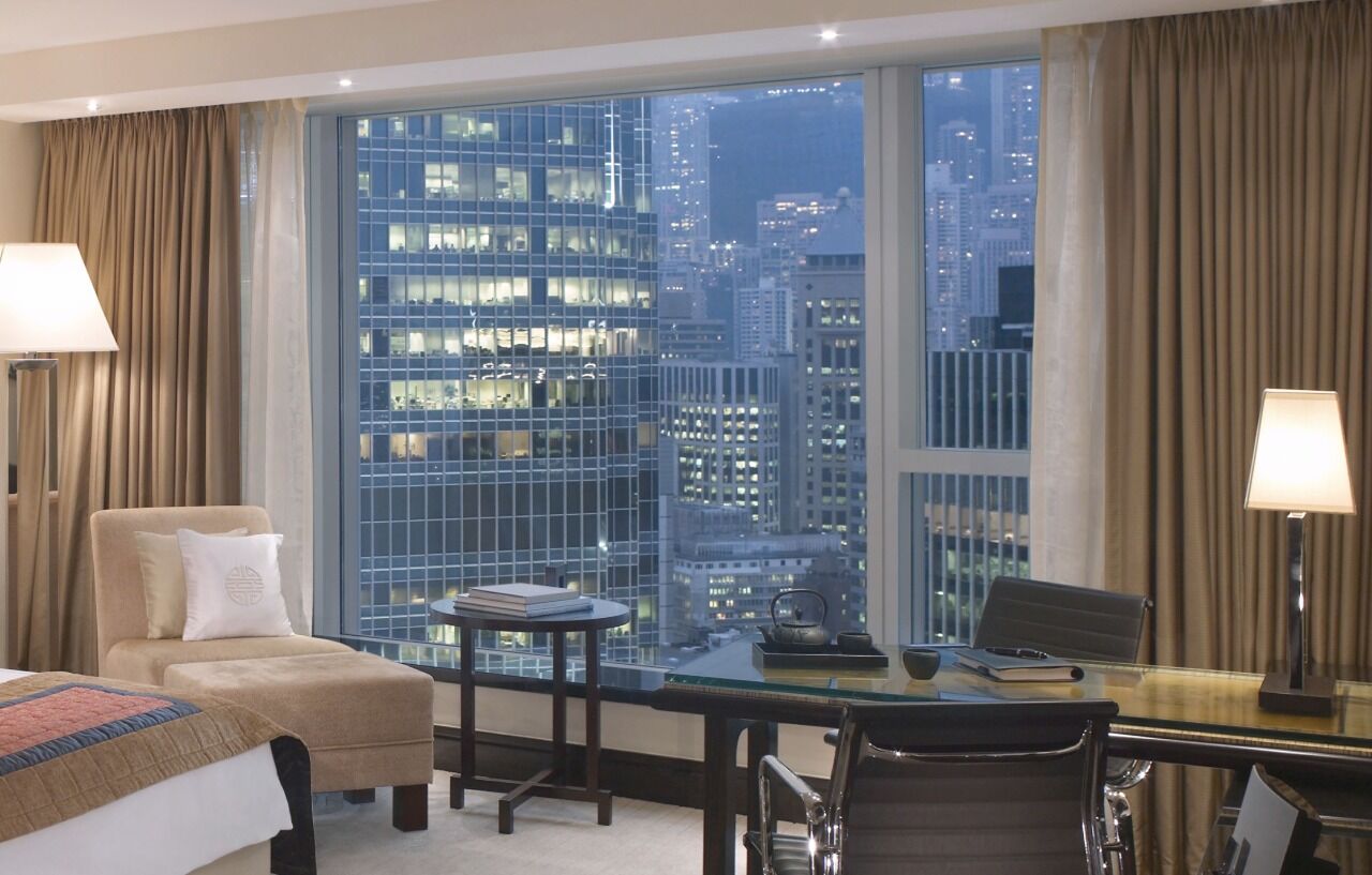 Four Seasons Hotel Hong Kong Exterior photo